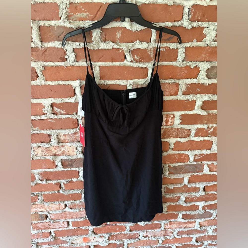 NWT Aritizia LBD Size L